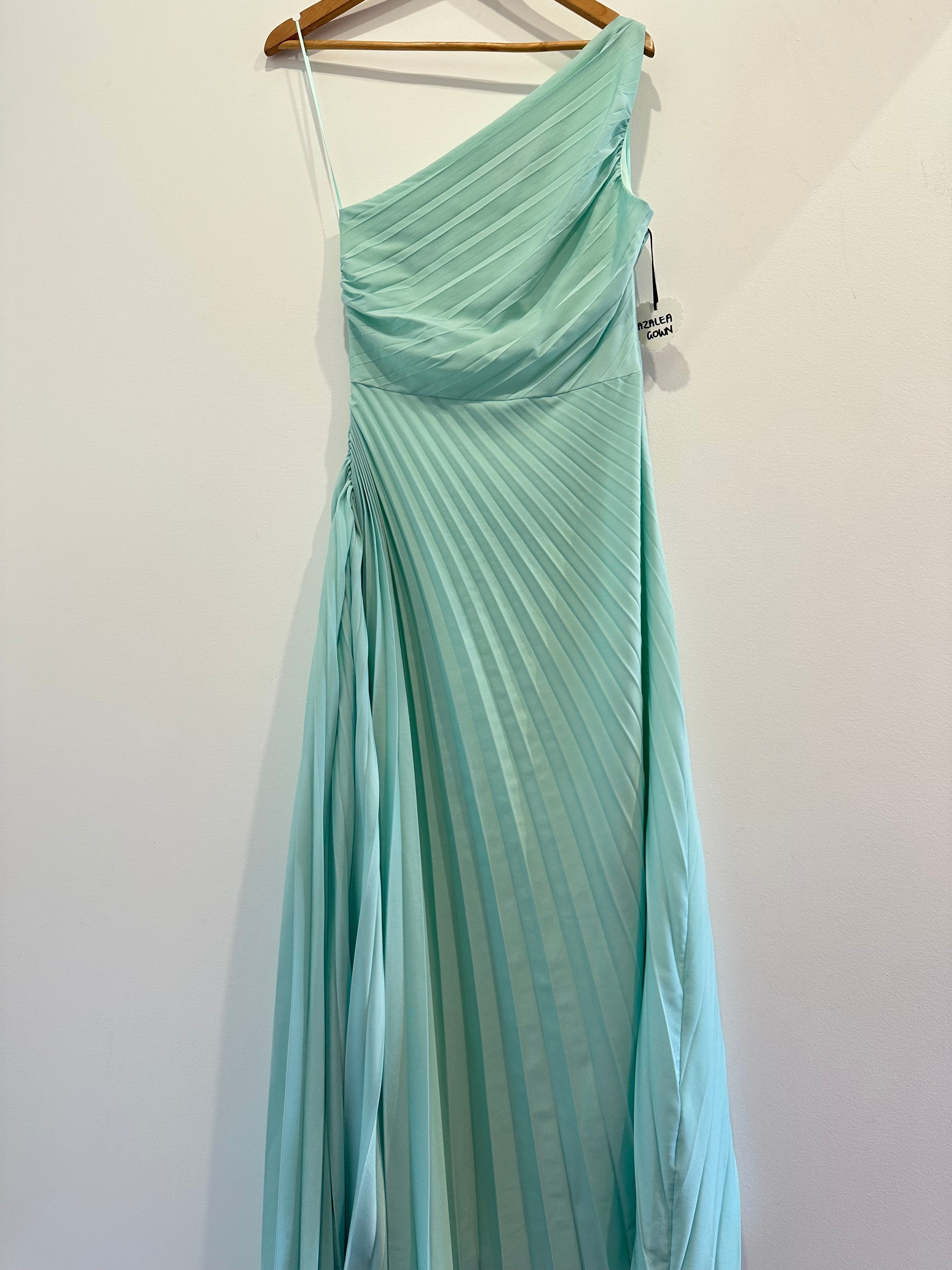 Azalea Gown Mint