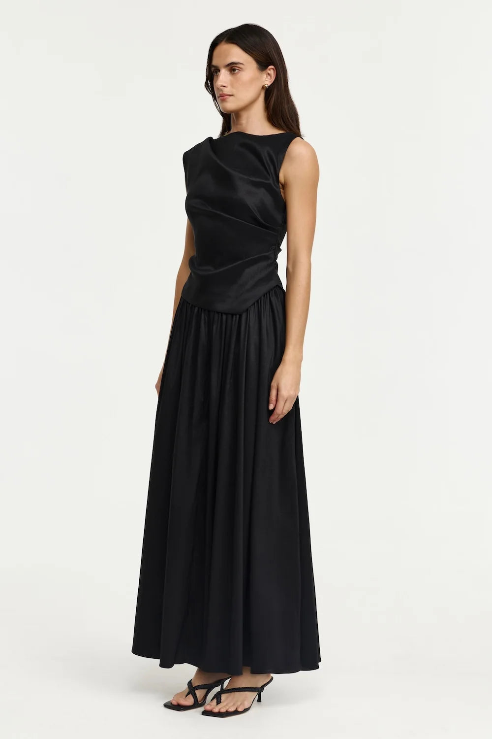 STOPES MAXI DRESS - BLACK