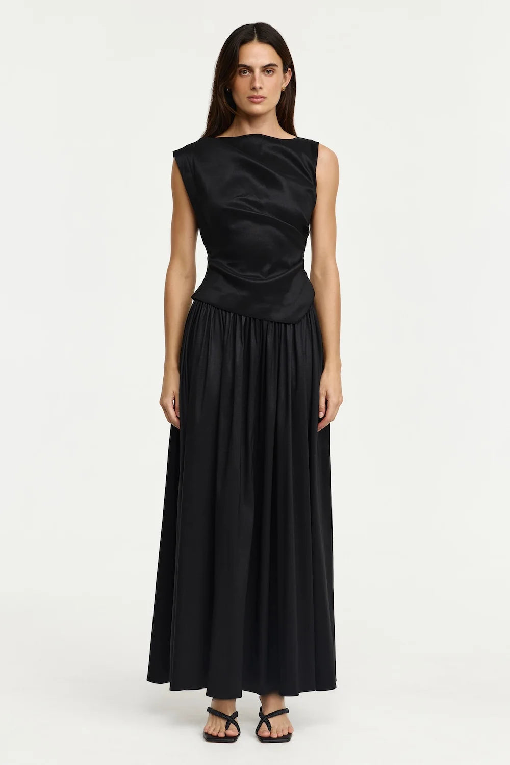 STOPES MAXI DRESS - BLACK