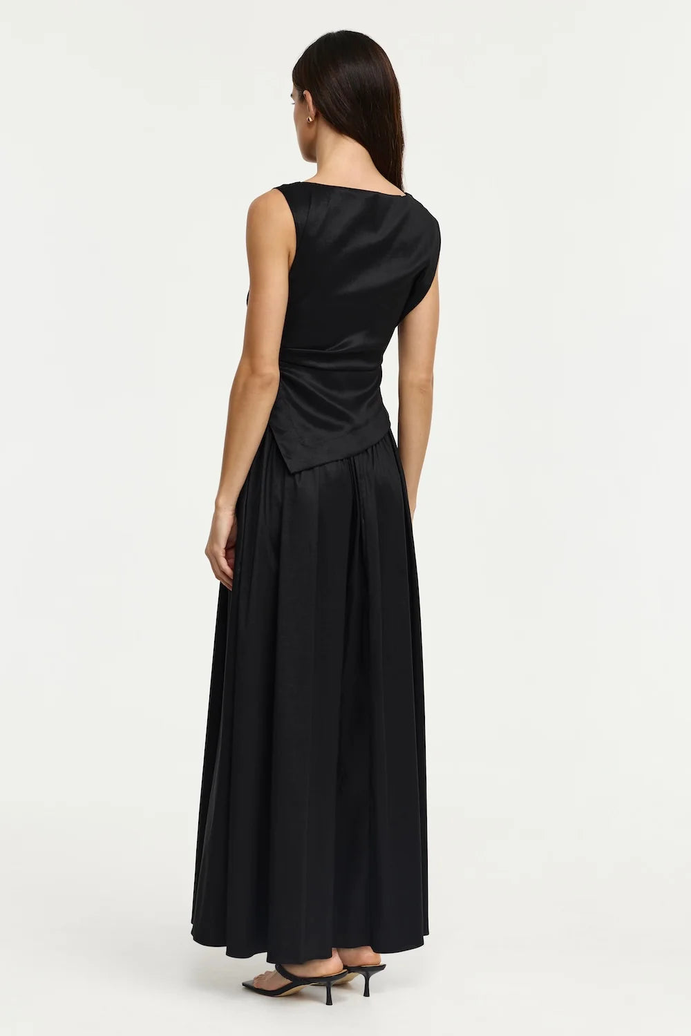 STOPES MAXI DRESS - BLACK