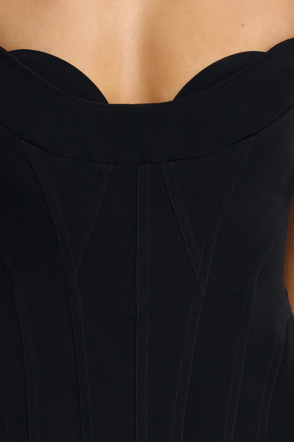 BANKFIELD MAXI DRESS - BLACK